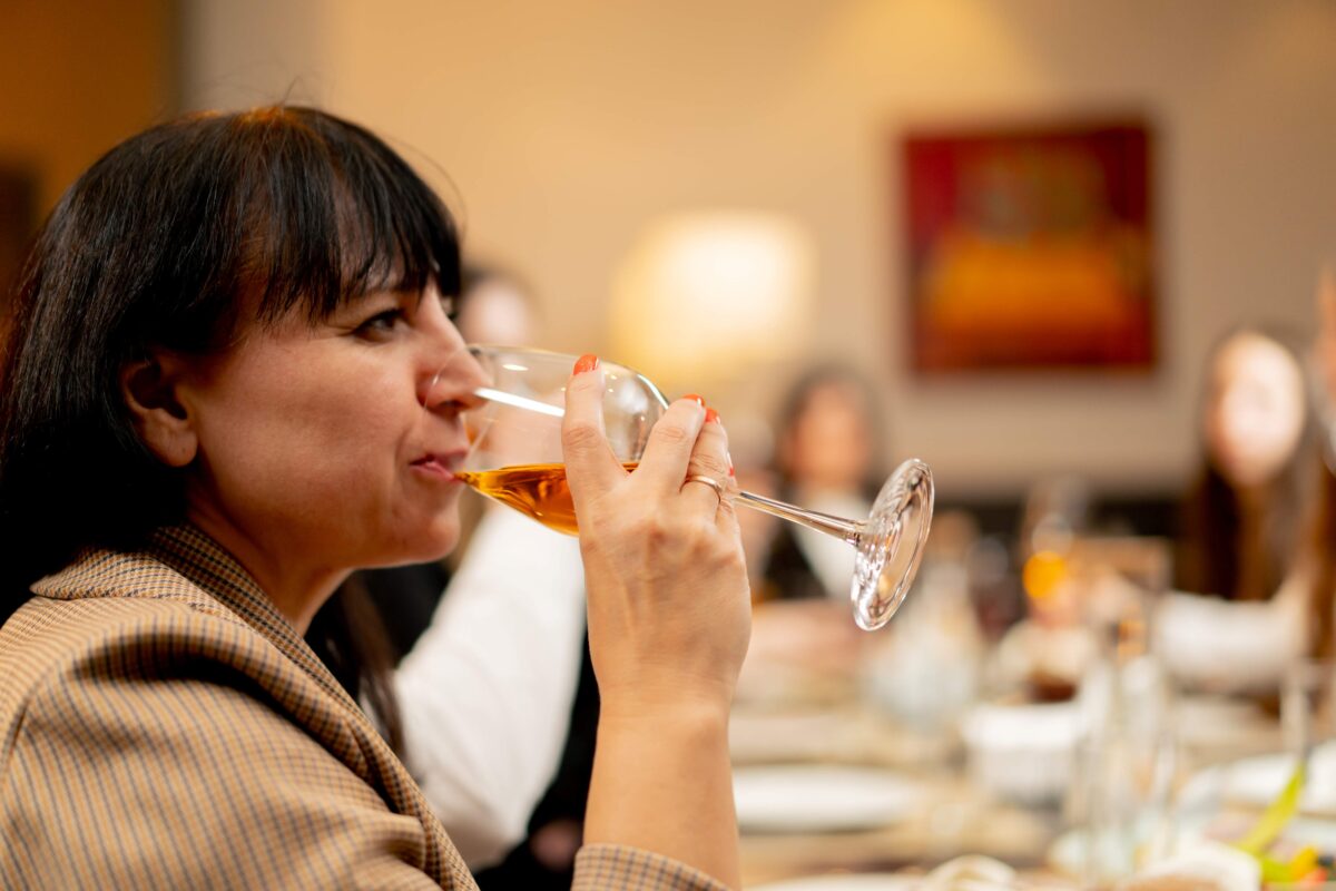 Alcohol and Social Anxiety: Why Drinking for Confidence Makes You Feel Worse